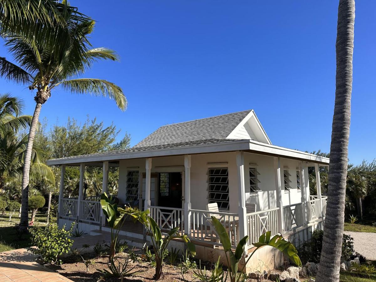 Rocks Retreat Home Governor's Harbour Exterior photo